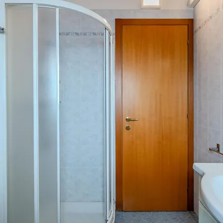 Graziella By Interhome Vila *
